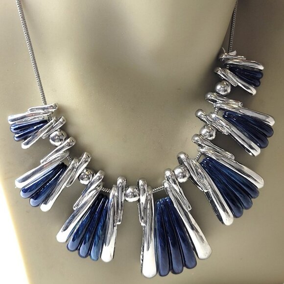 Blue Bib Statement Necklace With Earrings - Picture 1 of 15